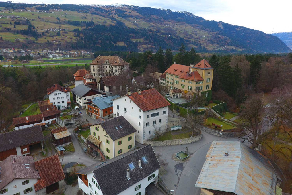 Flugaufnahme mittels neuem Multicopter, HMQ AG
